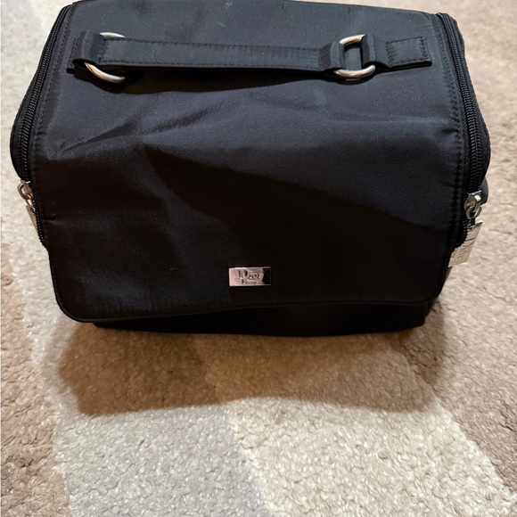 Dior Makeup Beauty Black Bag - Picture 4 of 8